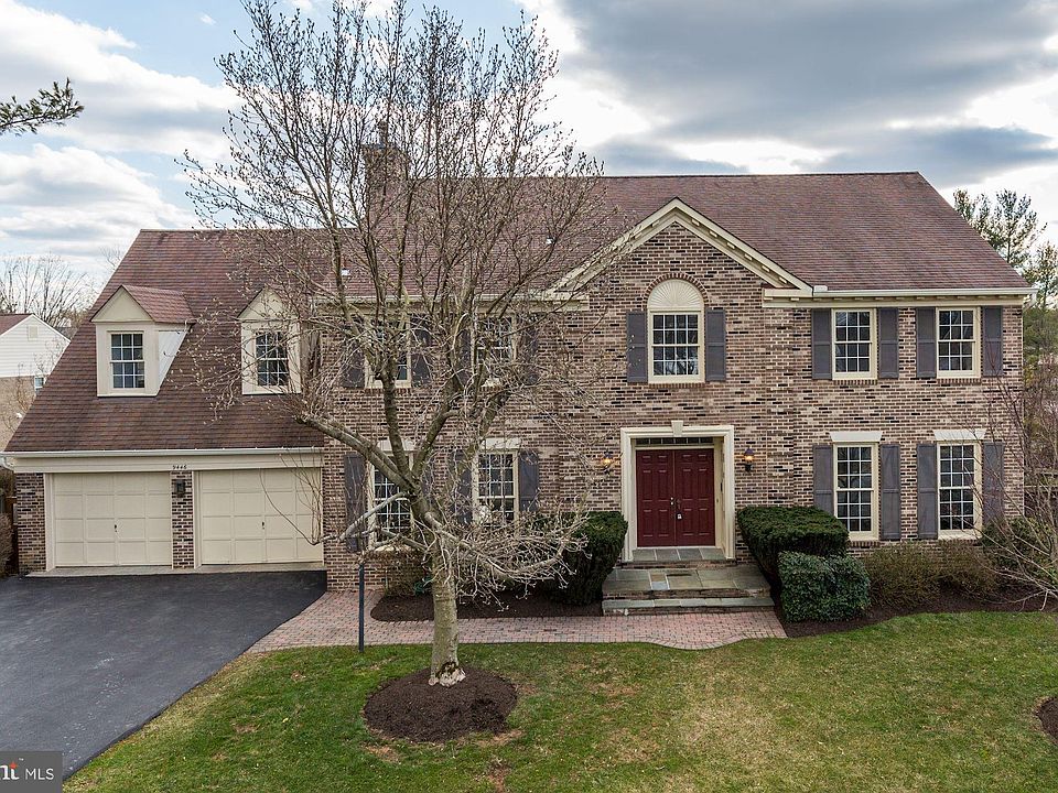 1st image of 9446 Sunnyfield Ct