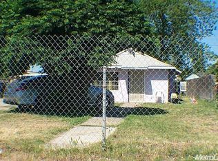 1749 Dallas St, Modesto, CA 95358