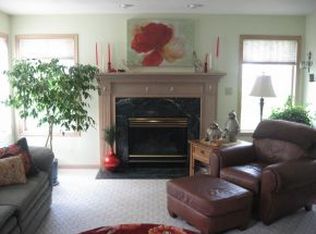 1636 W Homestead Dr, Appleton, WI 54914