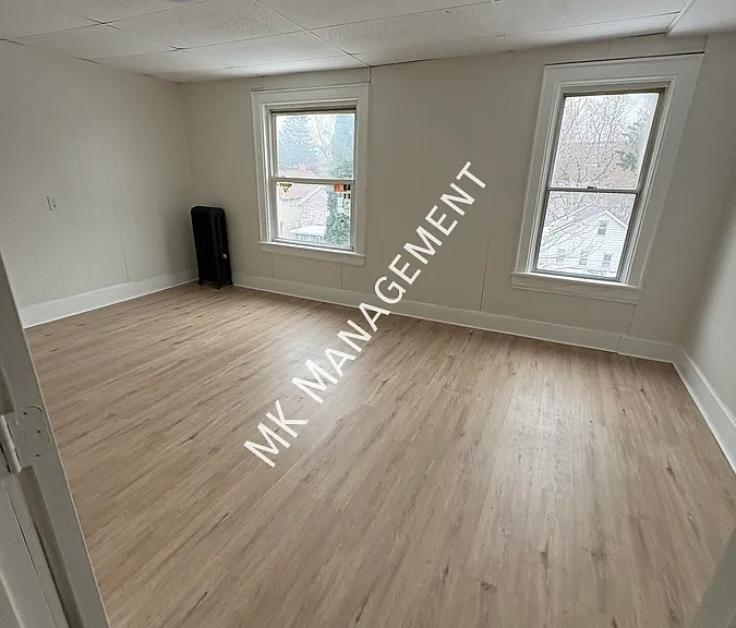 513 N Irving Ave — Photo 13