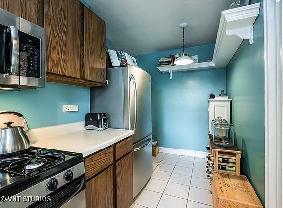 5th image of 4900 N Marine Dr APT 411
