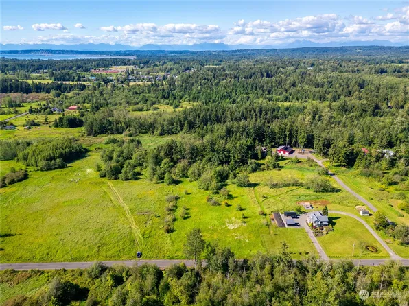 4398 Arnie Road, Blaine, WA 98230