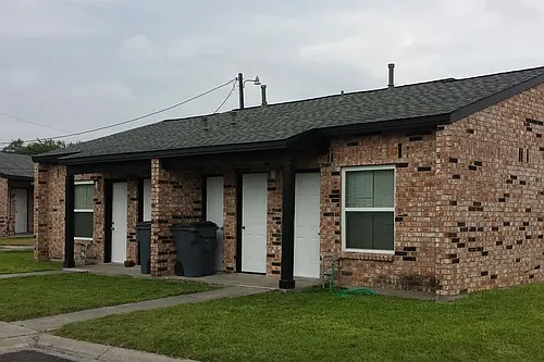 898 S Center St Photo 1