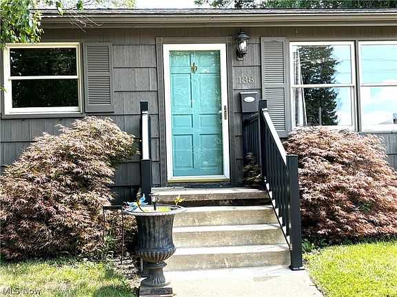5th image of 138 S Middle St