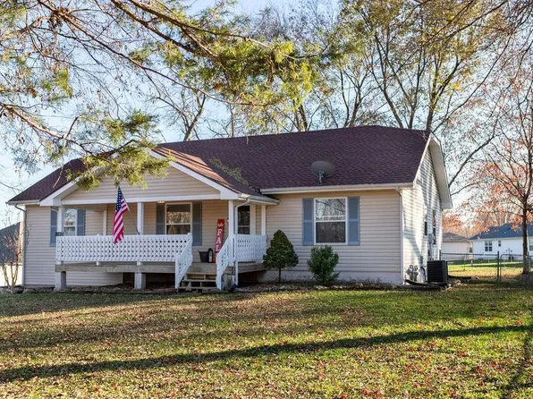 11407 Summerskill Rd, Peculiar, MO 64078