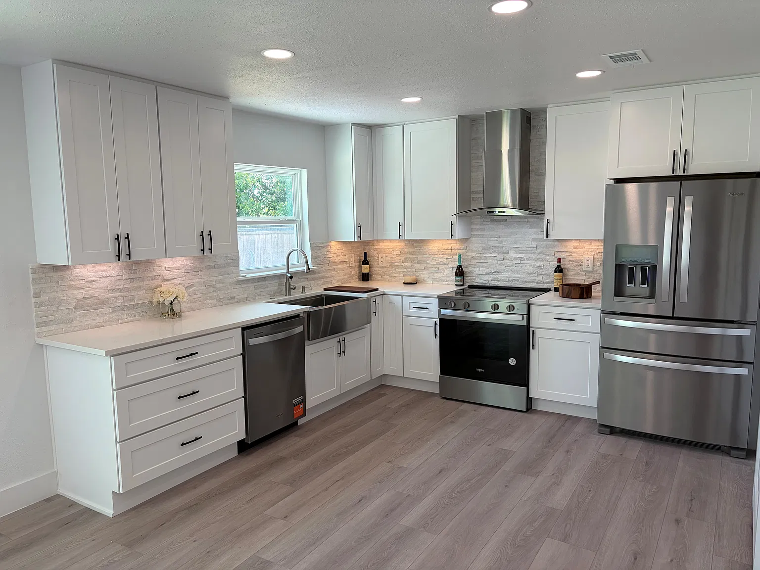 3 bed, 1516 sqft, $2,295 — Photo 3