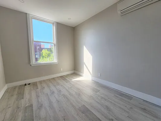 Rented by Ideal Properties Group | media 8