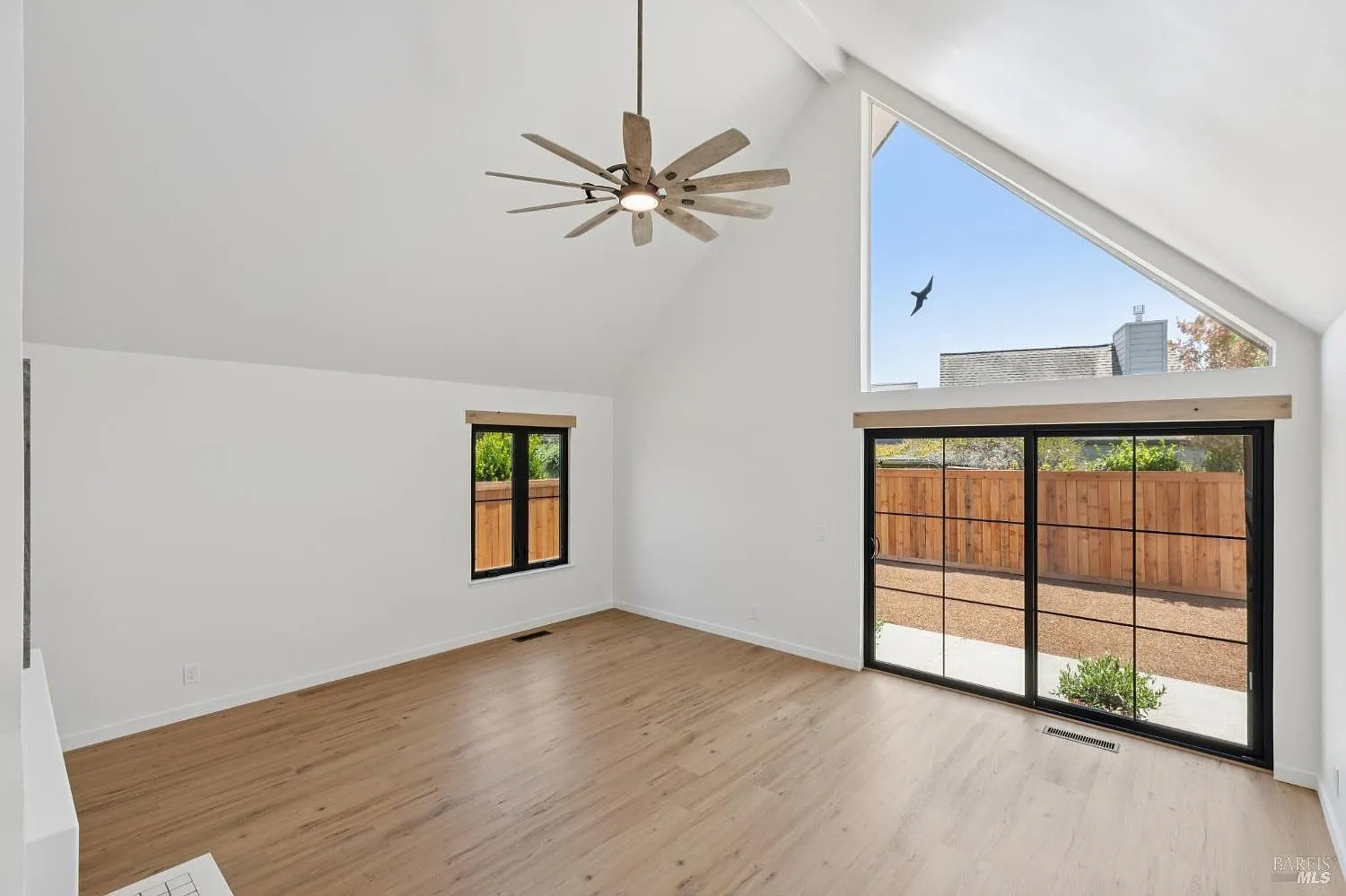 762 Crocus Drive - Photo 11