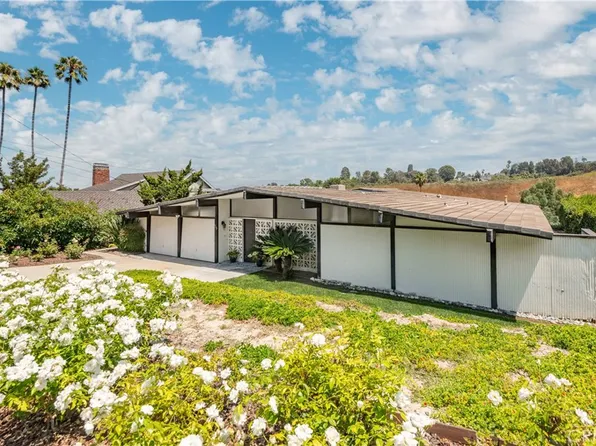 30 Pony Ln, Rolling Hills, CA 90274