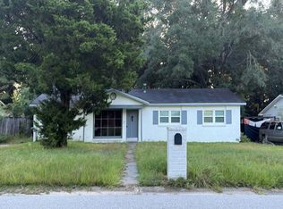 608 Masterson Ave, Chickasaw, AL 36611