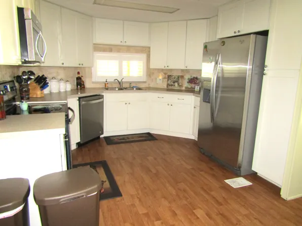 9 Largo Ct #806, Fort Myers, FL 33912