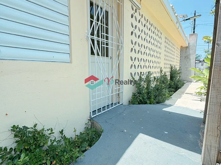 Carr 690 Calle Las Trinitarias Bo Brenas #210 — Photo 1