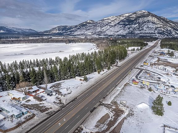 3rd image of 7386 Us Highway 2 E