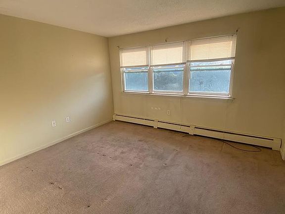 2nd image of 203 Regan Rd APT 5
