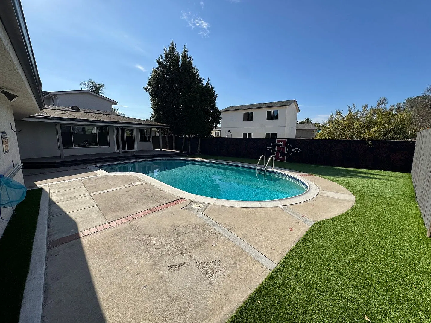 5248-5246 East Falls View Dr. — Photo 3