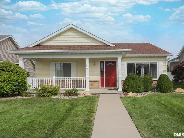 1550 Parkview Ln, Davenport, IA 52807