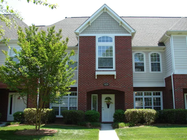 929 Central Park Cres, Davidson, NC 28036