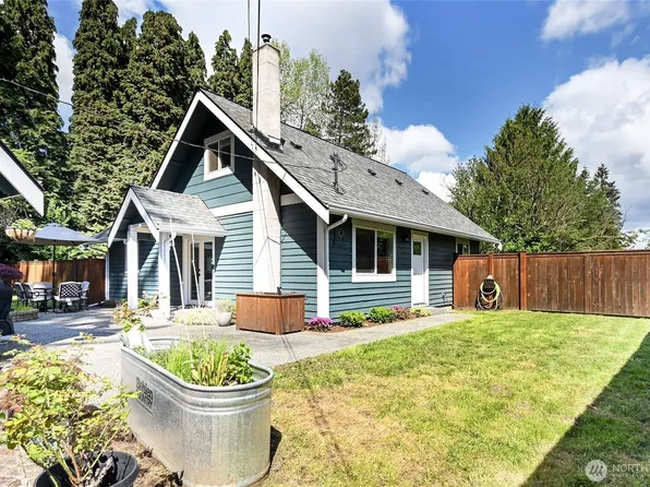 13526 54th Drive NE, Marysville, WA 98271
