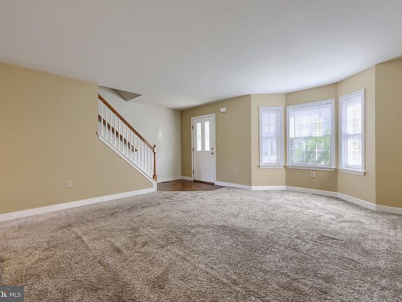 2nd image of 476 Balmer Rd