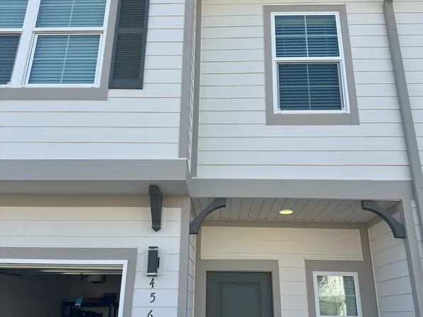 456 Westgate Way Building 8, Mary Esther, FL 32569