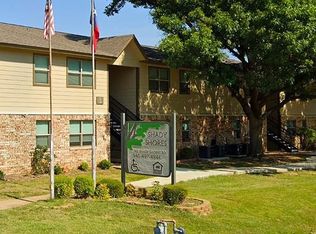 401 N Shady Shores Dr, Lake Dallas, TX 75065