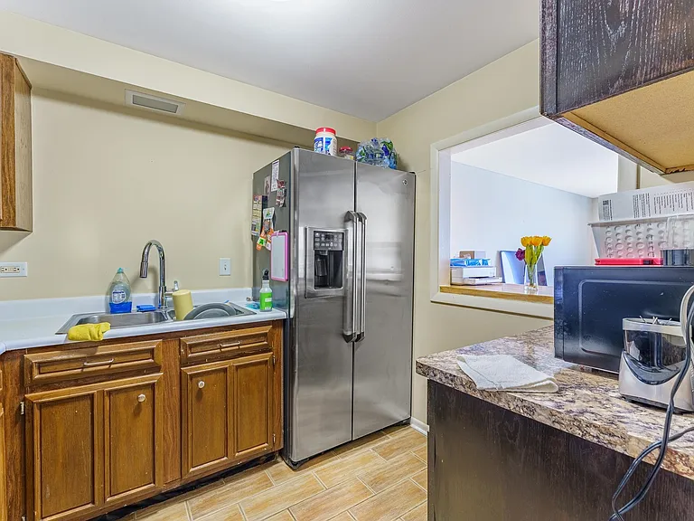 2333 N Neva Ave #403C — Photo 5