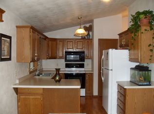 N8931 Wildflower Ln, Brillion, WI 54110