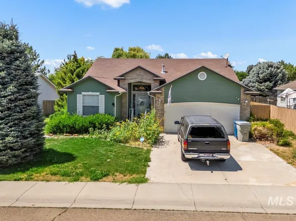 16471 Coral Dr, Nampa, ID 83687