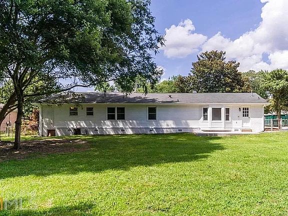 4th image of 2913 Williams Pl