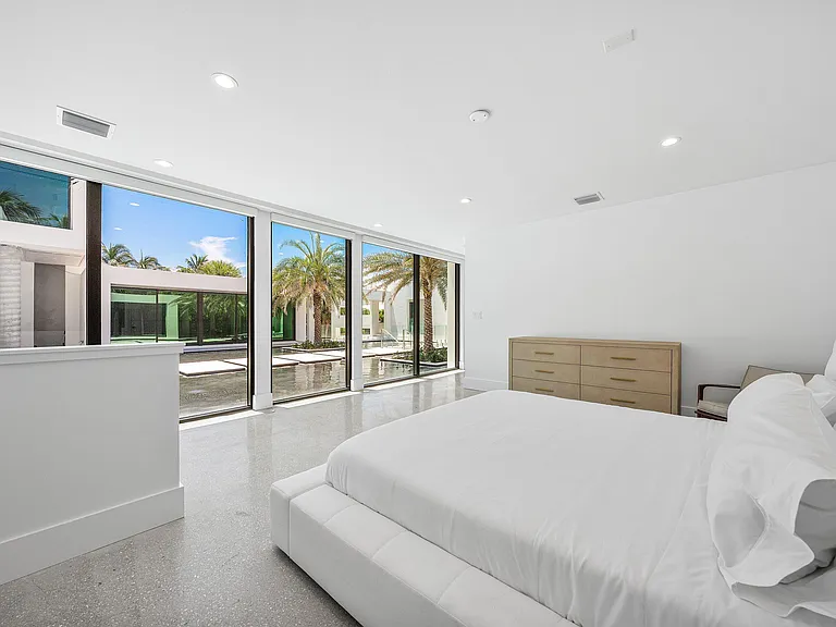 6273 N Ocean Blvd — Photo 25