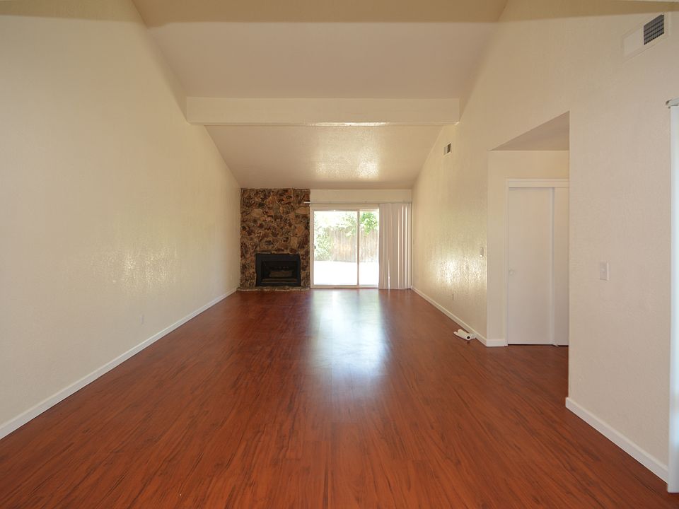 1st image of 6258 Porterfield Ct