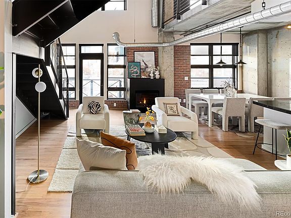 2nd image of 1860 N Washington Street #407
