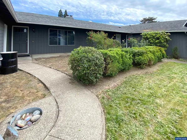 3574 Hermosa Ct NE, Salem, OR 97305