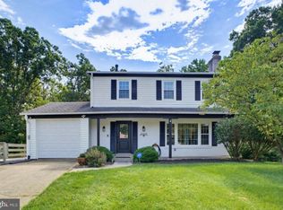 8109 Overton Ct, Springfield, VA 22153