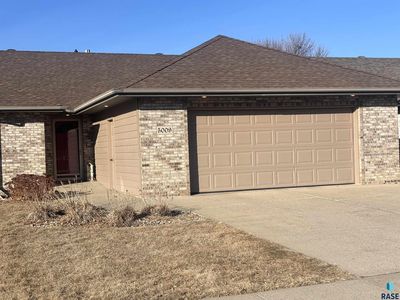 5009 S Glenview Rd, Sioux Falls, SD, 57108