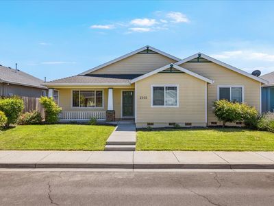 2355 Kamerin Ln, Medford, OR, 97501
