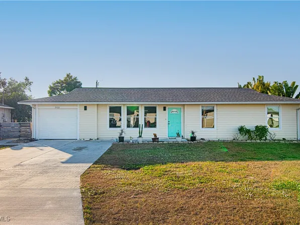 2022 NE 10th Pl, Cape Coral, FL 33909
