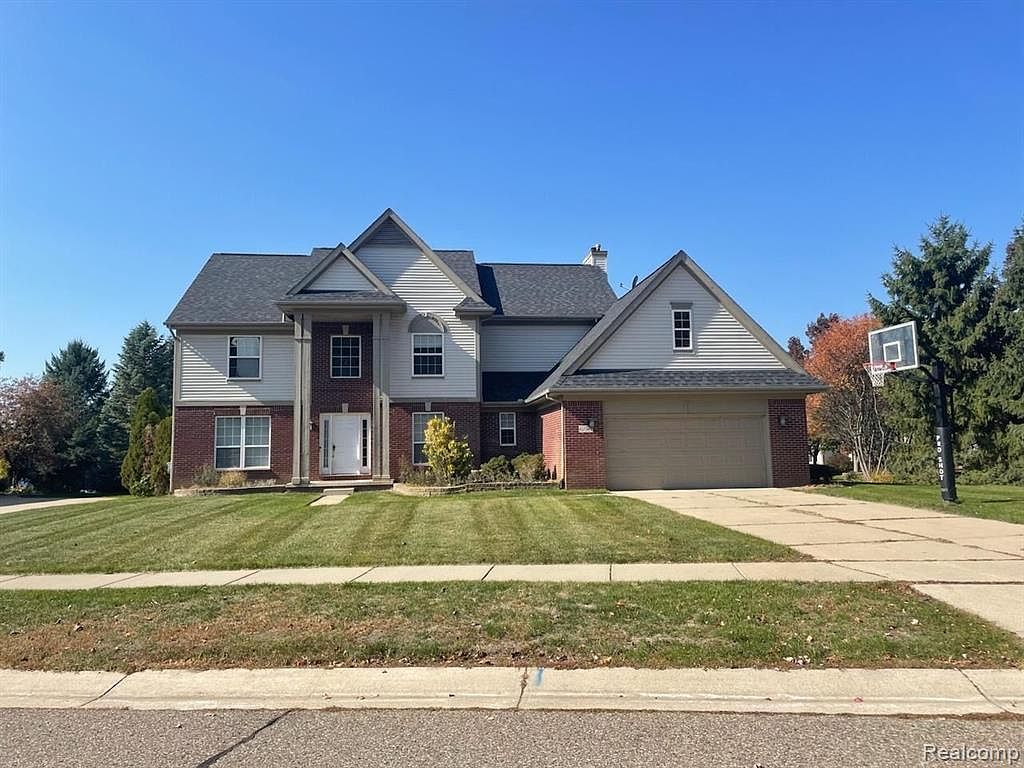 656 Akehurst Ln, White Lake, MI 48386 Zillow