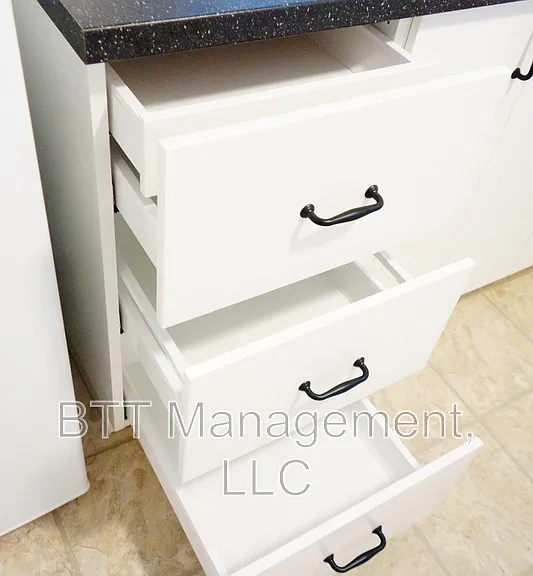 8107 Greenwood Ave #2 — Photo 19