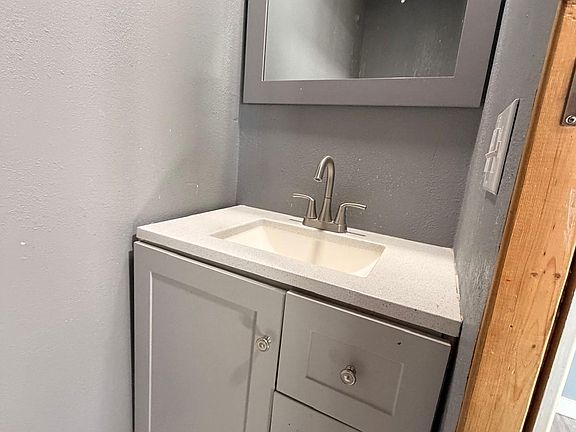 5th image of 3712 S Elk Ridge Dr