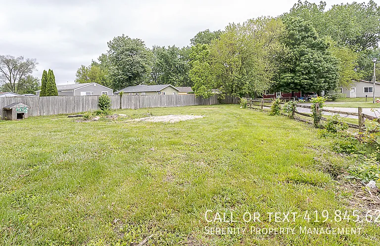 131 Arklow Dr — Photo 14