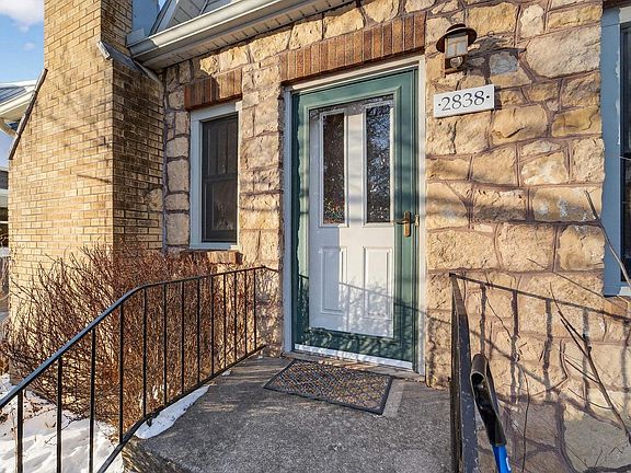 3rd image of 2838 Stevens Street