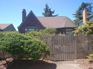 3033 28th Ave W, Seattle, WA 98199