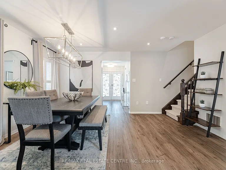 996 Savoline Blvd — Photo 9