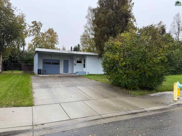 1016 Kellum St, Fairbanks, AK 99701