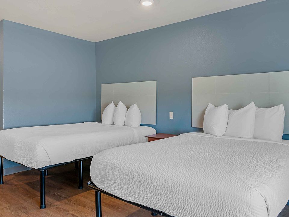 Studio Suite - 2 Full Beds