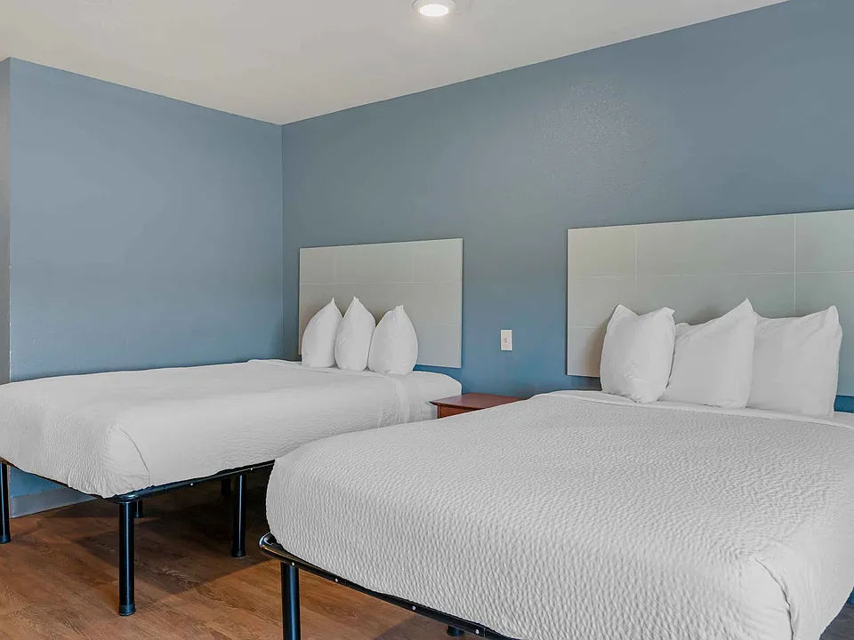 Studio Suite - 2 Full Beds