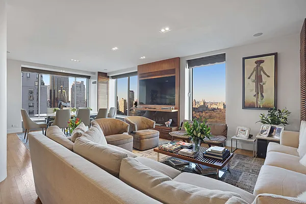 Sold by Compass | media 3