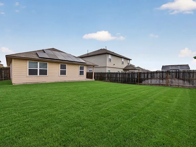 13512 Boothe Grv — Photo 21
