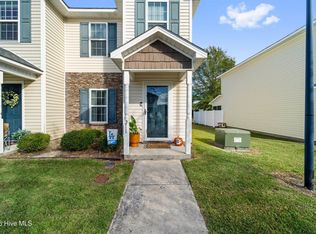 211 Glen Cannon Dr, Jacksonville, NC 28546